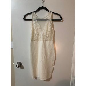 White Lace Bodycon Dress